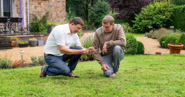 Sustainability alone doesn’t sell. A garden that keeps thriving does. Thumb