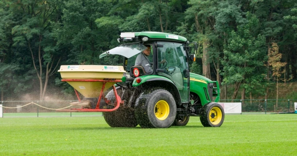 Trial results DCM organic fertilisers – for the densest turf Thumb